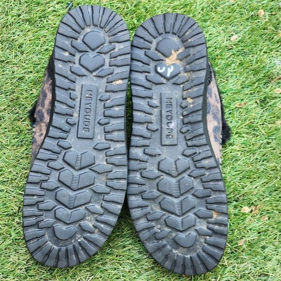 HEY DUDE DENNY - Womens Slip On - SIZE 8 - Picture 8 of 9